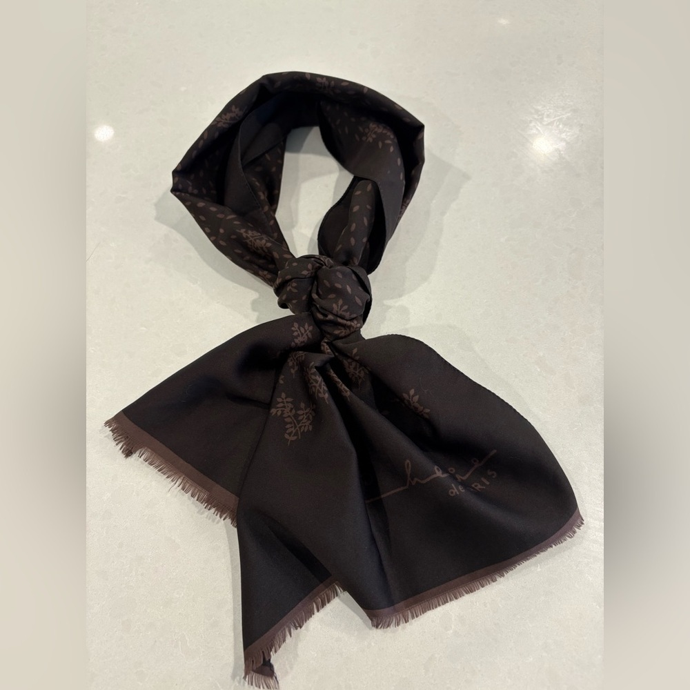 Cherie de Paris French-Inspired Brown Botanical Fringe Scarf - Picture 6 of 8